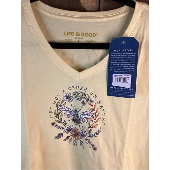 Life Is Good Women’s I’ve Got A Crush On Nature Yellow T shirt Size Large - Picture 2 of 4